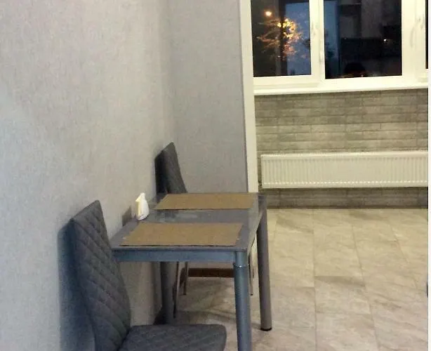 & Vernissage On Kostandi Appartement *